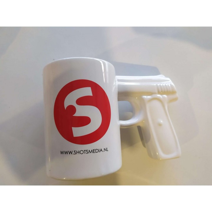 CANECA GUN SHOTS