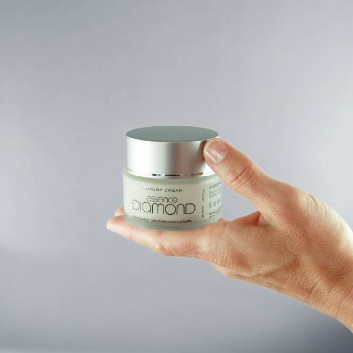 CREME DIÁRIO DE LUXO ESSENCE DIAMOND 10 EFEITOS 50ML